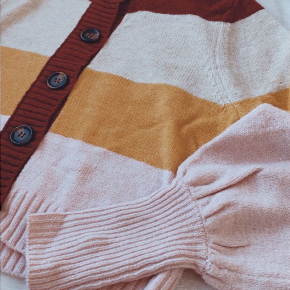 ⚡️sweater⚡️ - Picture 2 of 4
